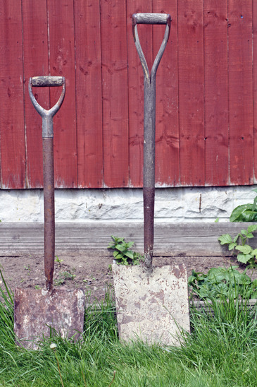 garden spade